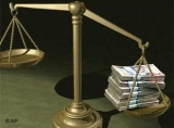 Финансисты продолжают дорожать